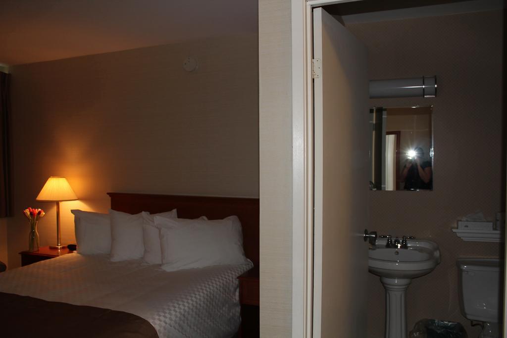 Hotel Mount Pearl Mount Pearl Park Buitenkant foto